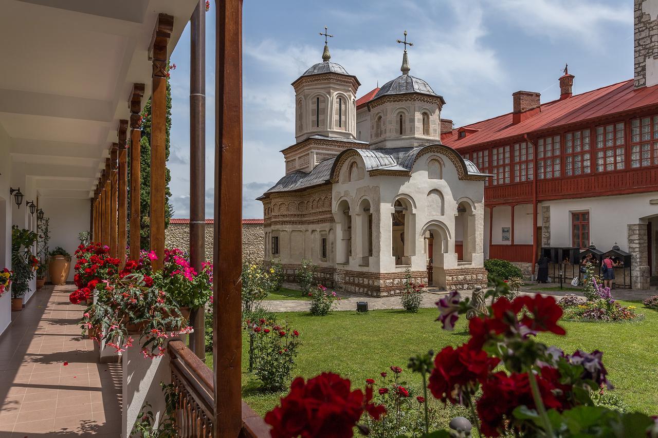 Hanul Vatra Horezu Zewnętrze zdjęcie